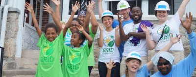 Family in the Mid-Atlantic region celebrates their installation with the GRID crew