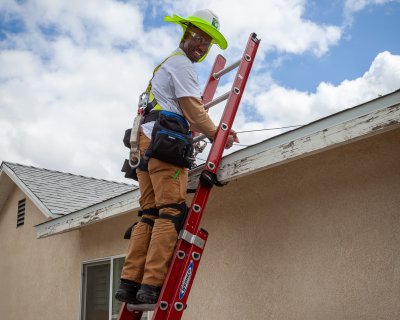Mark installing Solar at a TCC Riverside Solar Showcase in the Eastside Neighborhood.